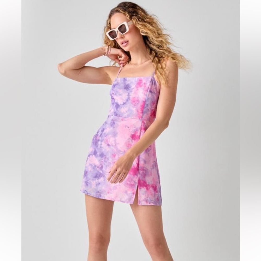 Francesca's Collections Pink and Purple Watercolor Dress